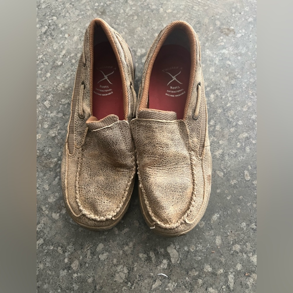 Twisted X mocs